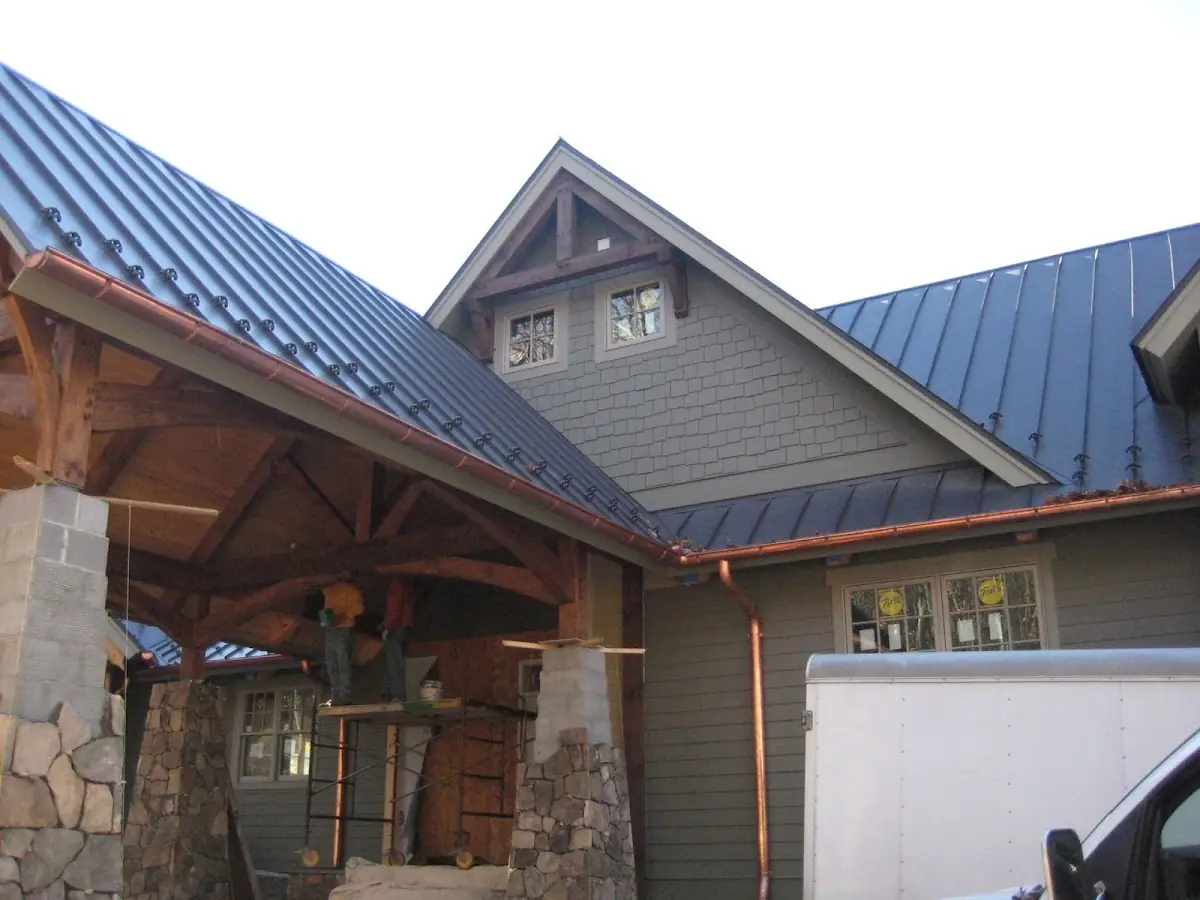 Craftsman Roofing team delivering quality roofing work in Johnson Woods